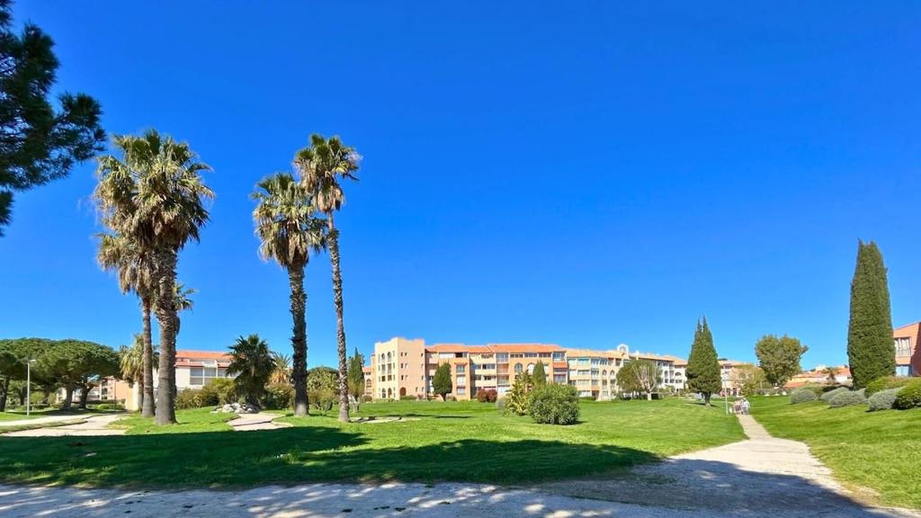 Isles Évasion-parking-100M plages-commerces - 4