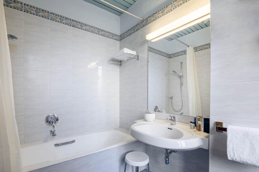 บริการและสิ่งอำนวยความสะดวก