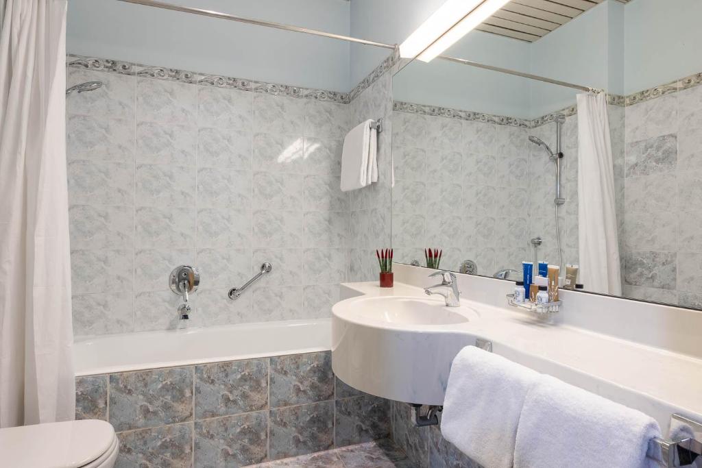 บริการและสิ่งอำนวยความสะดวก