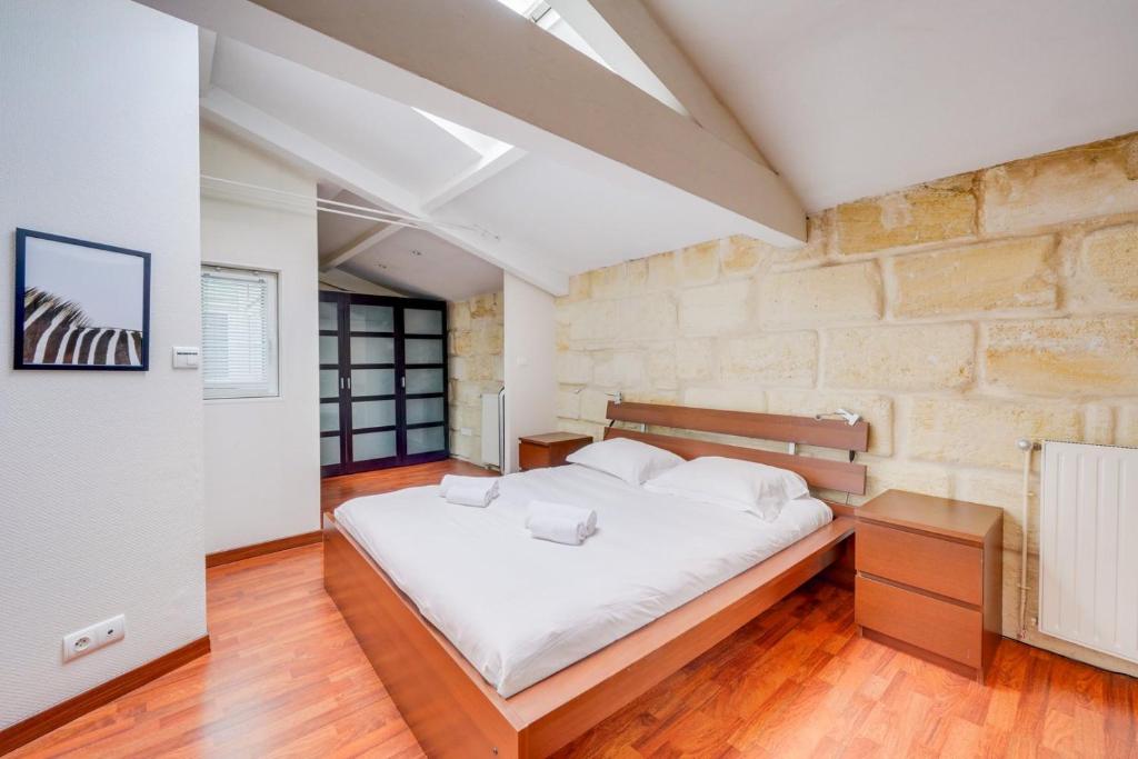 Spacious, quiet flat in the heart of Bordeaux - 3