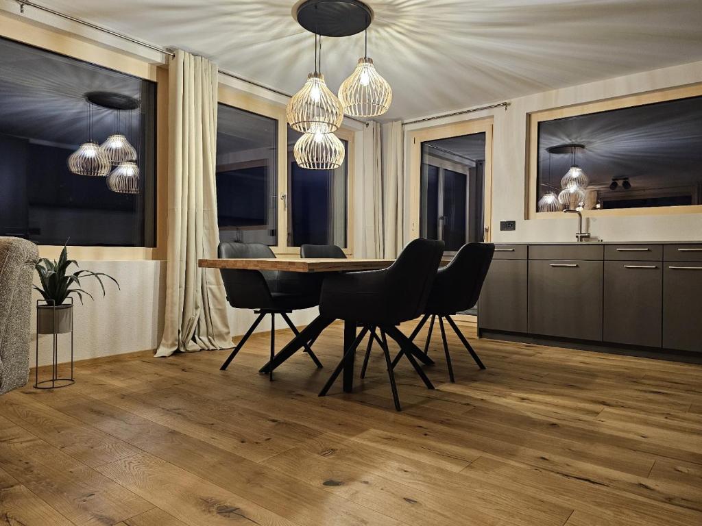 Lauchernalp - Neue Ferienwohnung ENYA - 4