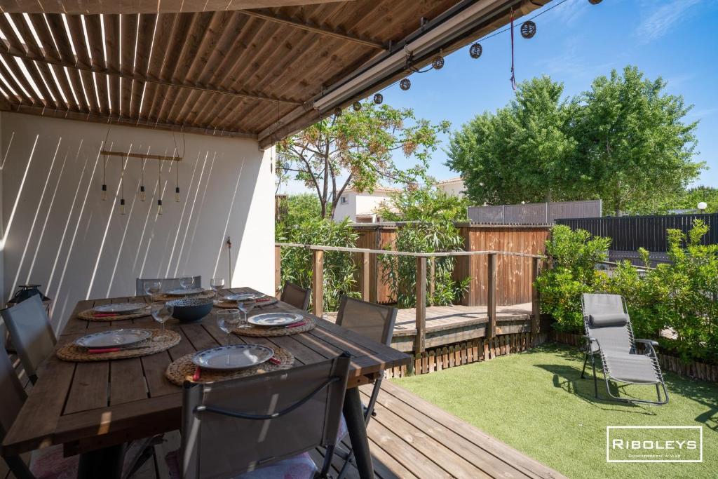 Riboleys - Villa T3 à 400m de la mer avec piscine - 1