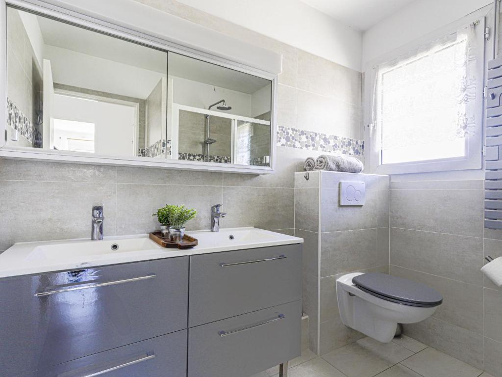 Apartment Baie Azur by Interhome - 5