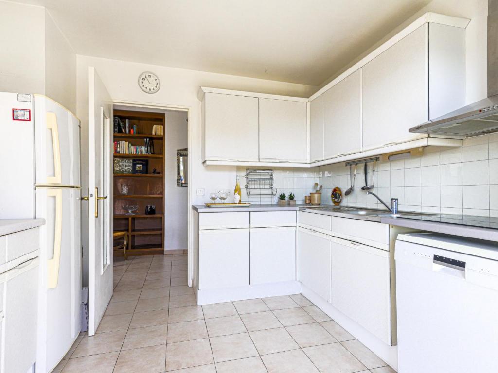Apartment Baie Azur by Interhome - 4