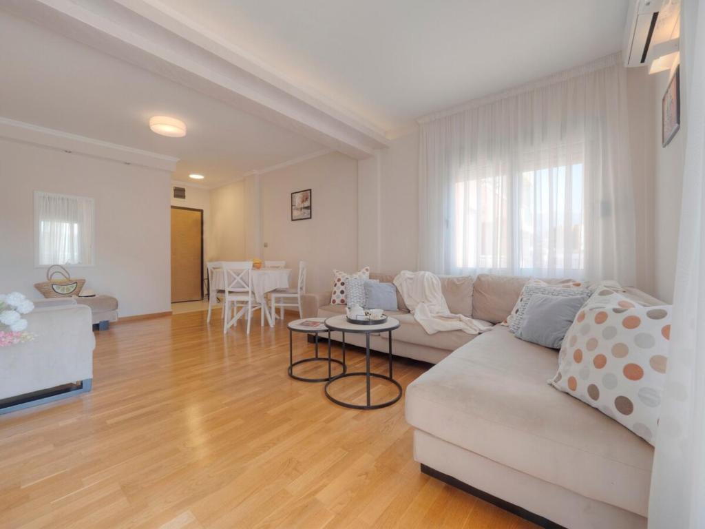 Tucked in 2br apt with terrace in Budva - 4
