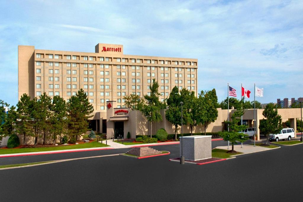 Buffalo Marriott Niagara, Amherst