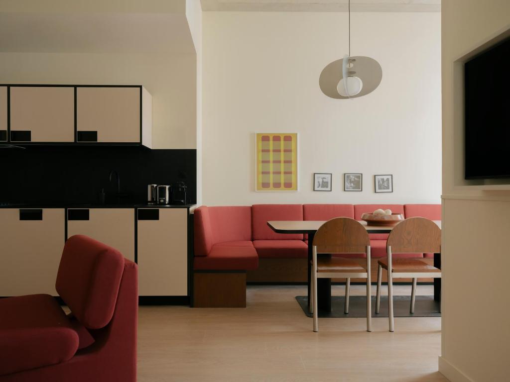Edgar Suites - Église - 3