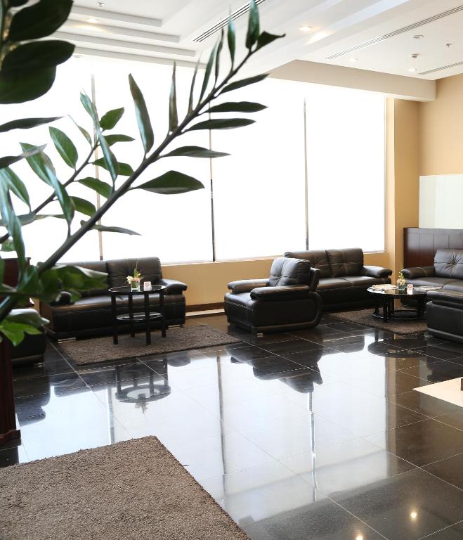 ベル タワー ラグジュアリー アパートメンツ (Belle Tower Luxury Apartments) フロント・ロビー