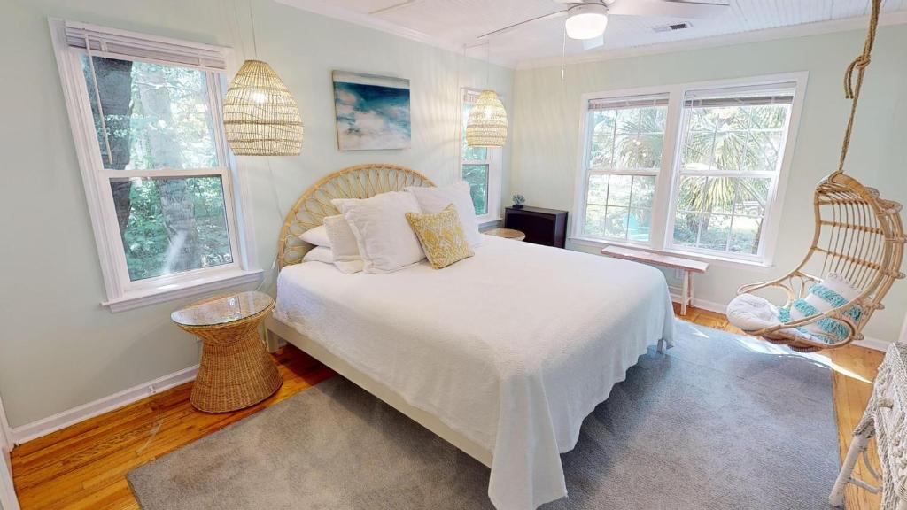 Surf Shack, Folly Beach