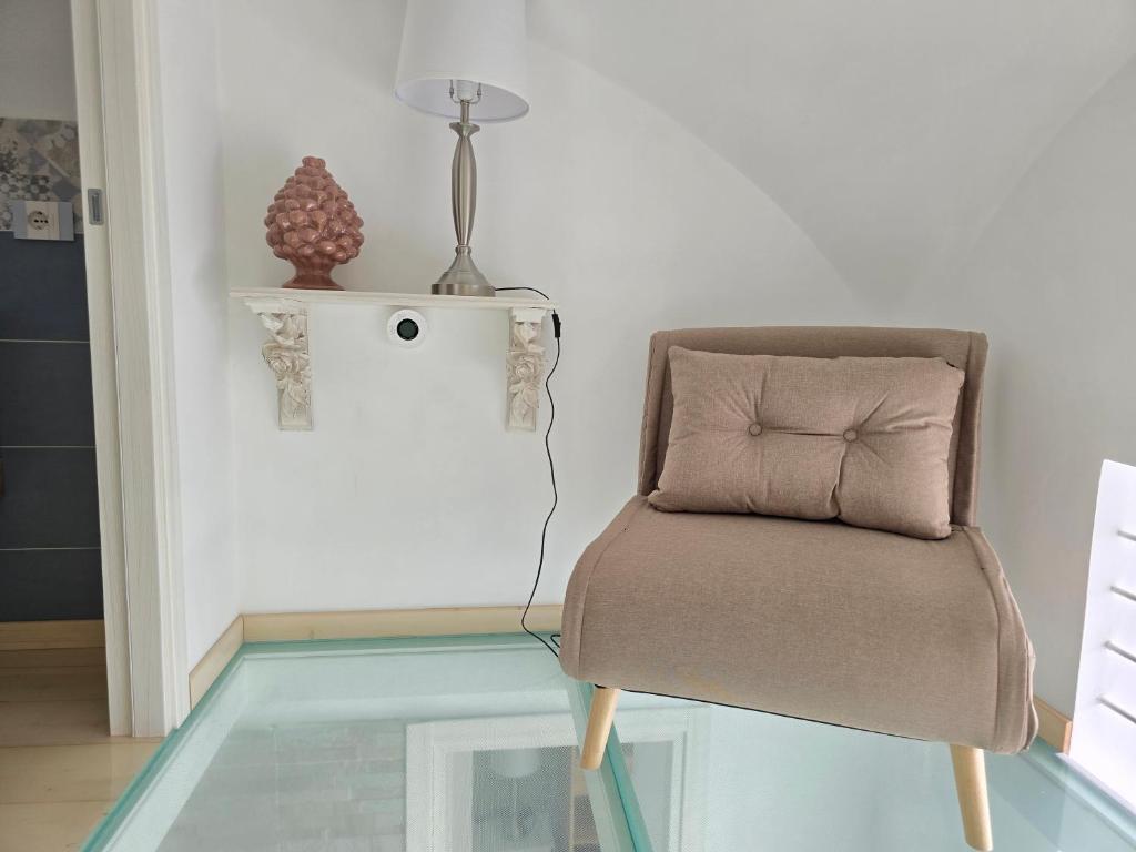 Grazy Home - Bright new Apt with Terrace and Seasonal Pool - 5