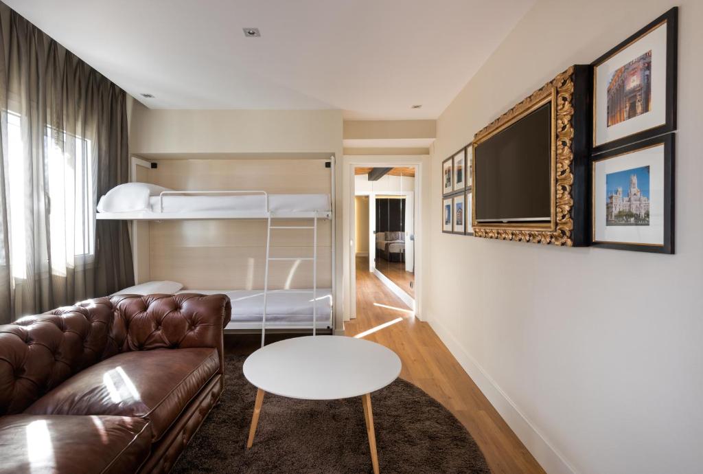 Catalonia Gran Vía Madrid — Hotel rooms in Madrid, Community of Madrid