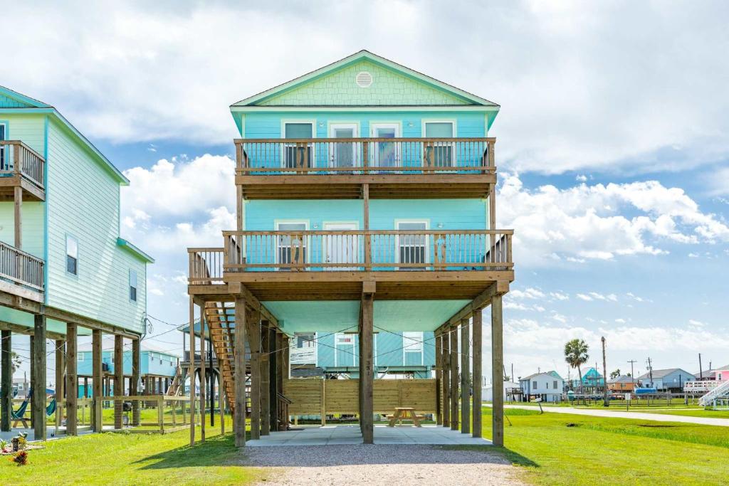 Paradise Found - Great Location - Family Friendly, Surfside Beach