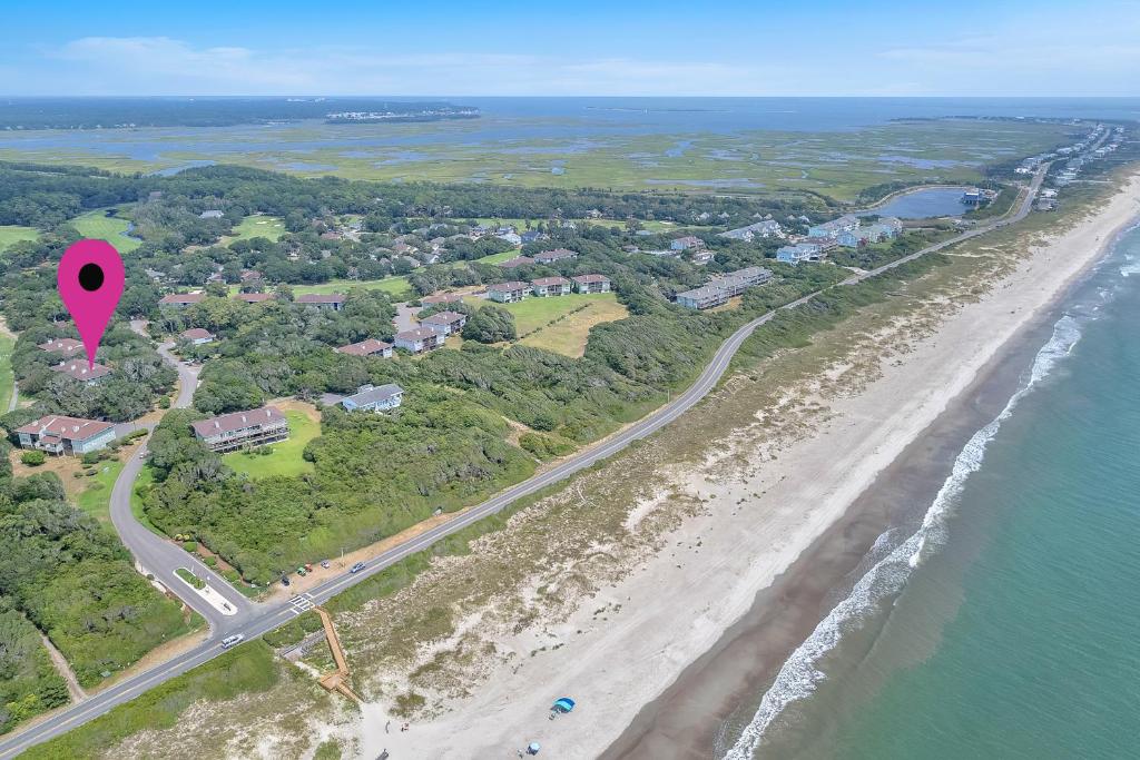 Dunes & Drives, Oak Island