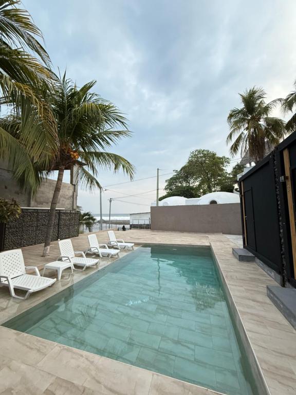 VUE by The Cabins, La Libertad