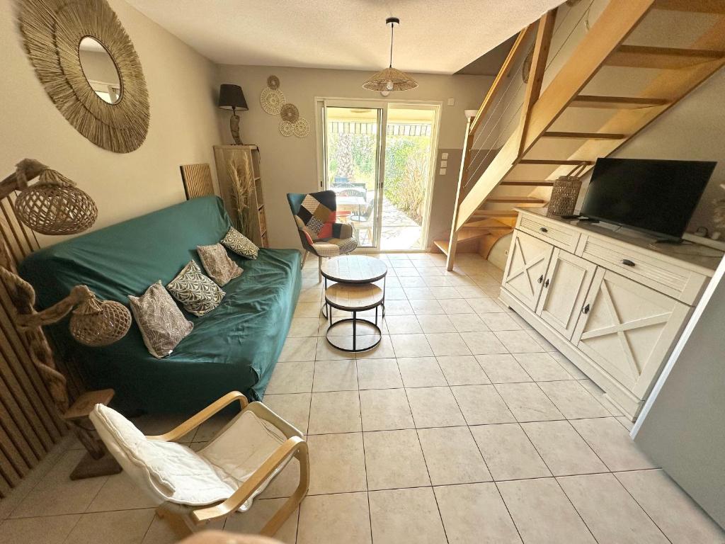 Pavillon 5 pers avec terrasse, piscine et parking privé - FR-1-781-94 - 4