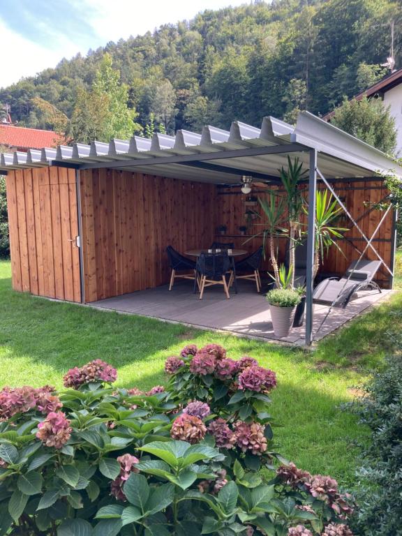 Ferienwohnungen Sernatinger - 2