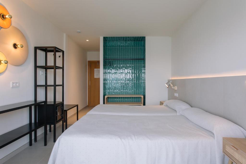 Hotel Nadal — Hotel rooms in Benidorm, Valencian Community