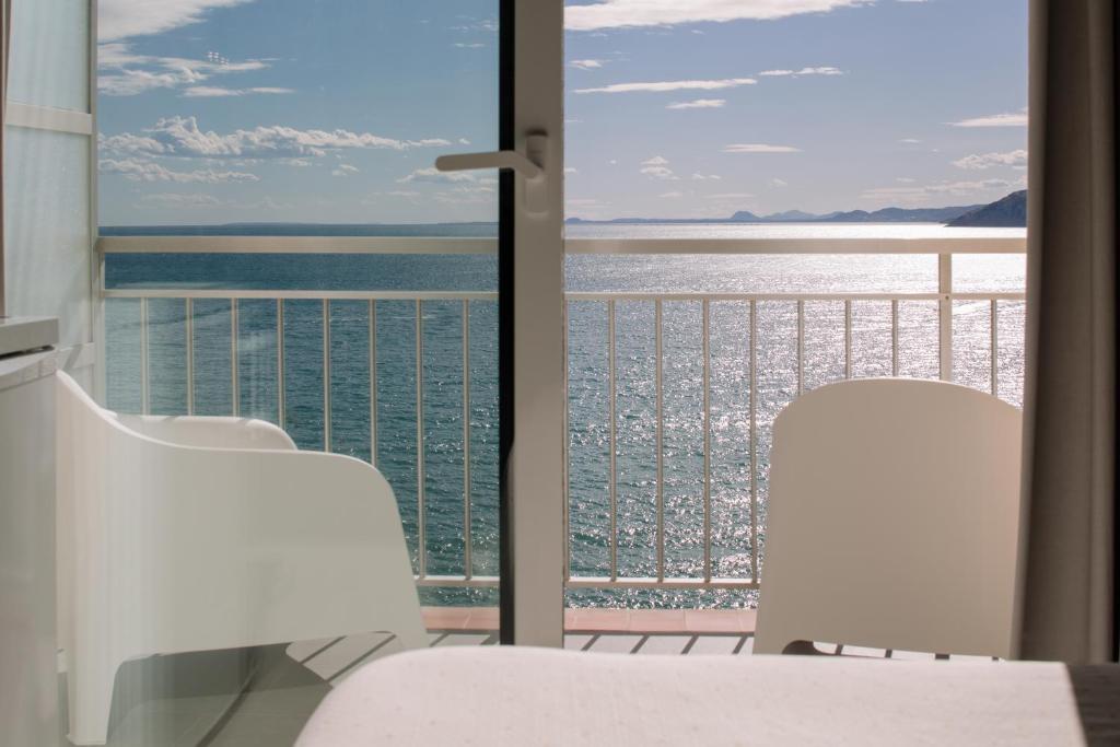 Hotel Nadal — Hotel rooms in Benidorm, Valencian Community