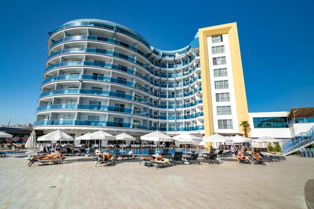 The Marilis Hill Resort Hotel & Spa Ultra All Inclusive — Okurcalar