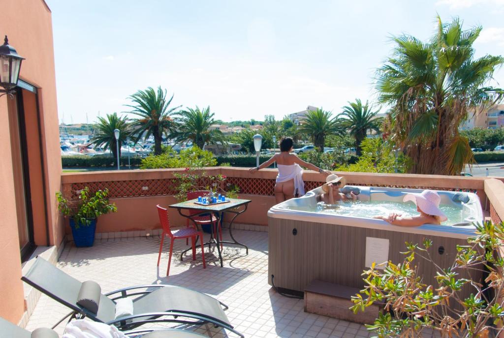 Suite Essaouira, Riad 8 au village naturiste Couple only - 2