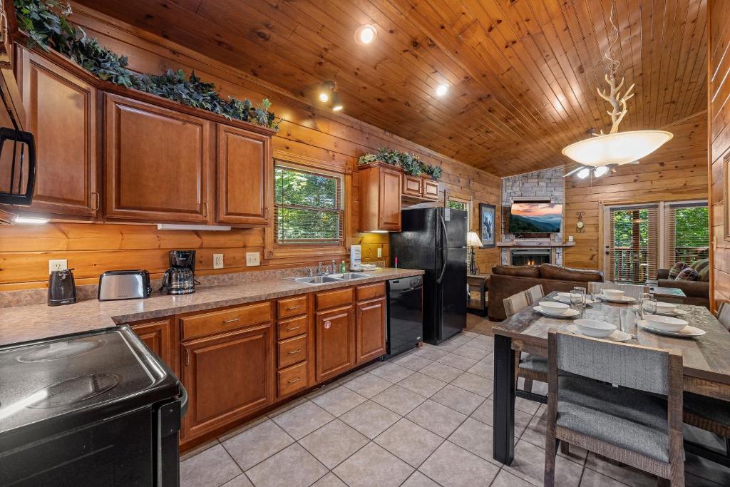 Remote Rendezvous, Gatlinburg