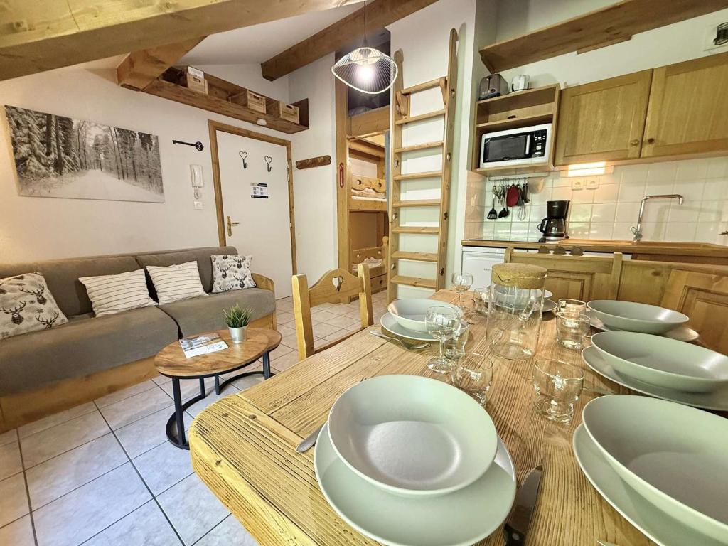 Studio Cabine Mezzanine à Praz-Sur-Arly, proche pistes et lac, parking, balcon, 6 pers. - 3