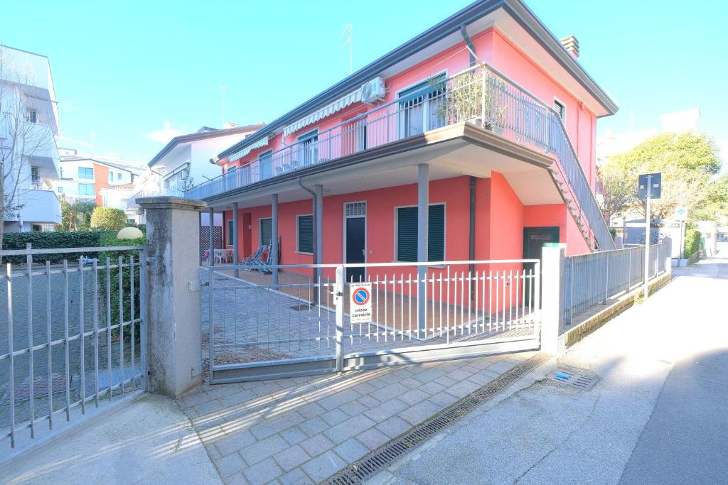 CASA ROSSA tre camere in centro - 3