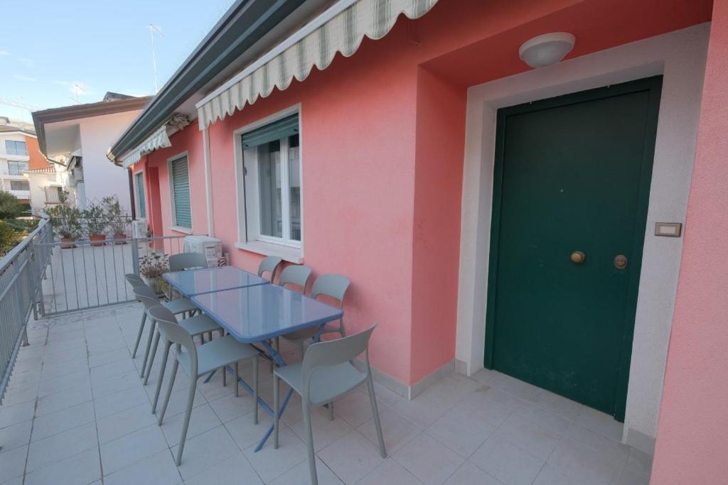 CASA ROSSA tre camere in centro - 1