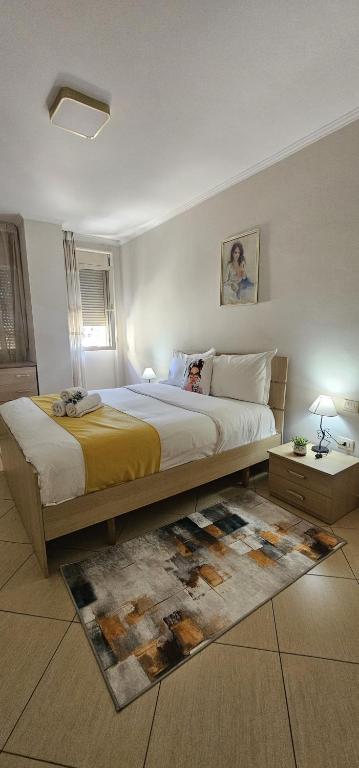 Bright Central Apartment, Tirana