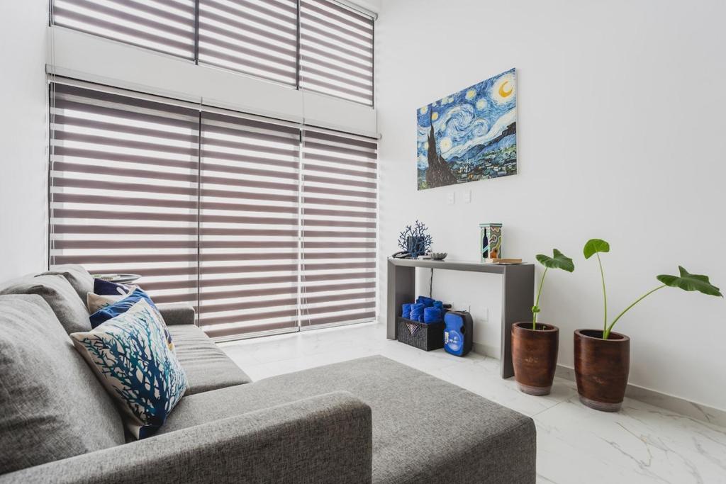 Modern Loft in central PDC, 3 blocks from 5th Ave - 2