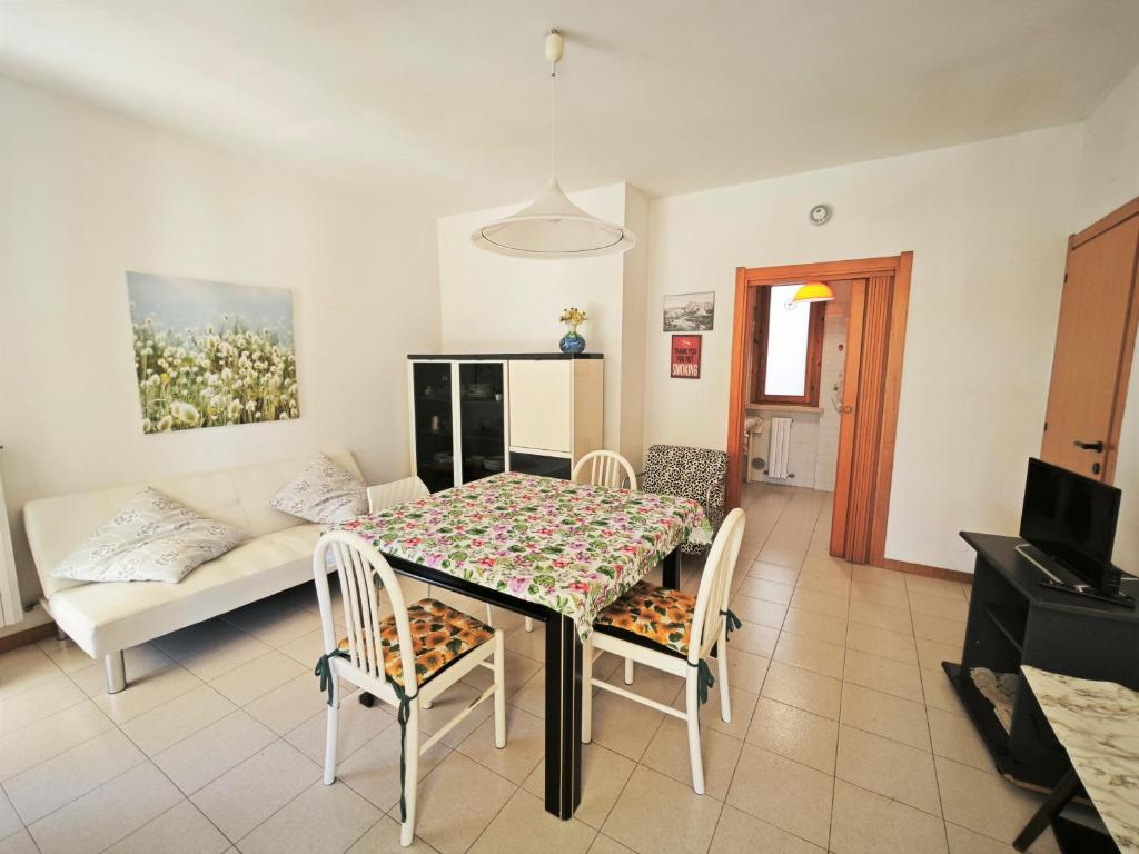 R07 - Trilocale con terrazzo e garage - 4