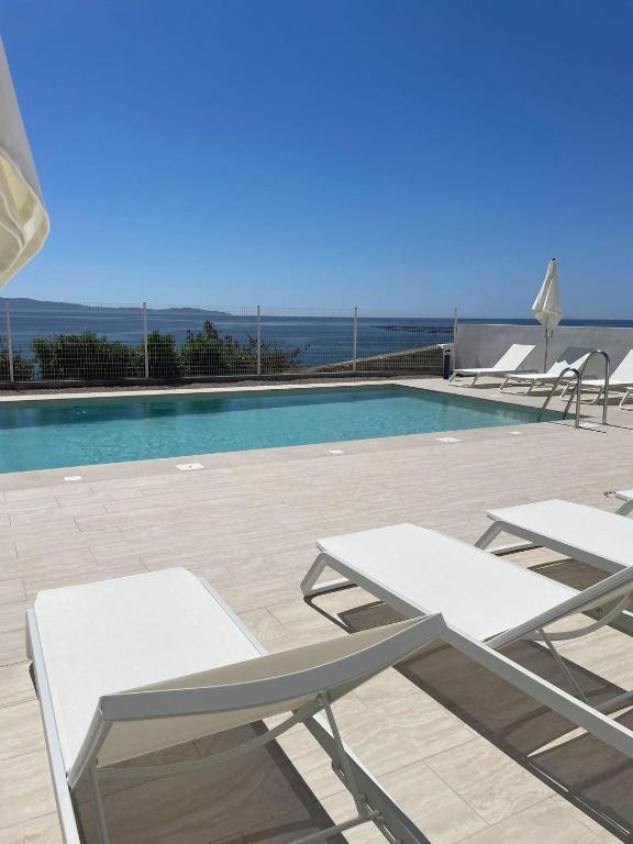 Appartement de luxe type 4 Eden Suite Sanguinaires vue mer avec piscine chauffée résidence Ajaccio - 1