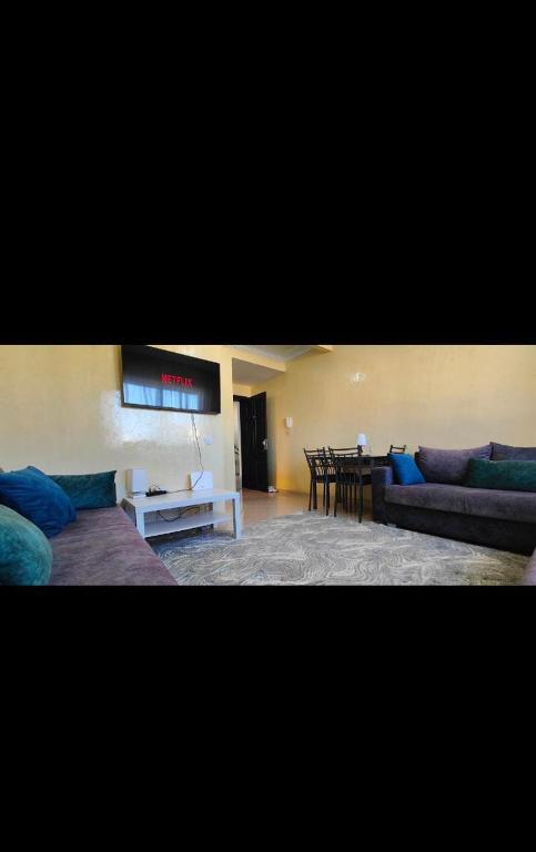 Suite chic avec terrasse et bon vue sur Tanger Wifi ultra rapide, Tanger