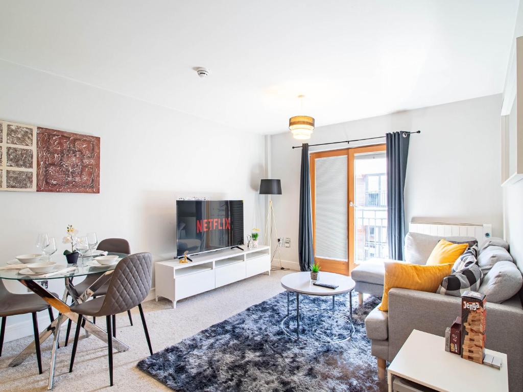Prime Area, Stylish 2 - Bed, Netflix, Games & parking, Birmingham