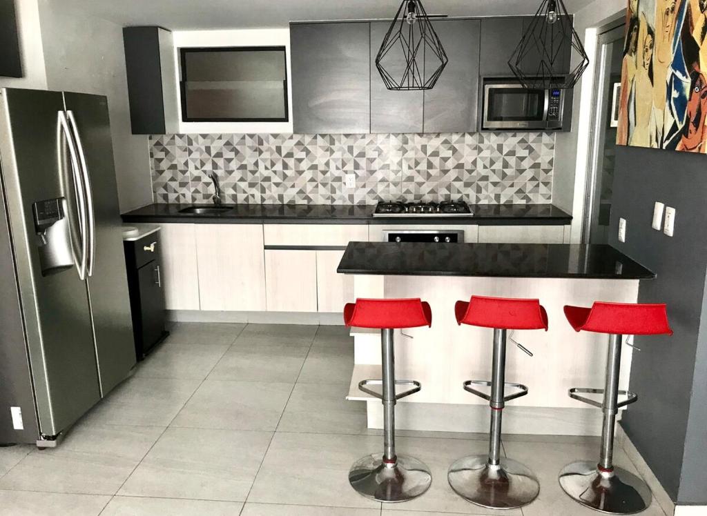 Hermoso Departamento frente al palomar en Zapopan - 1
