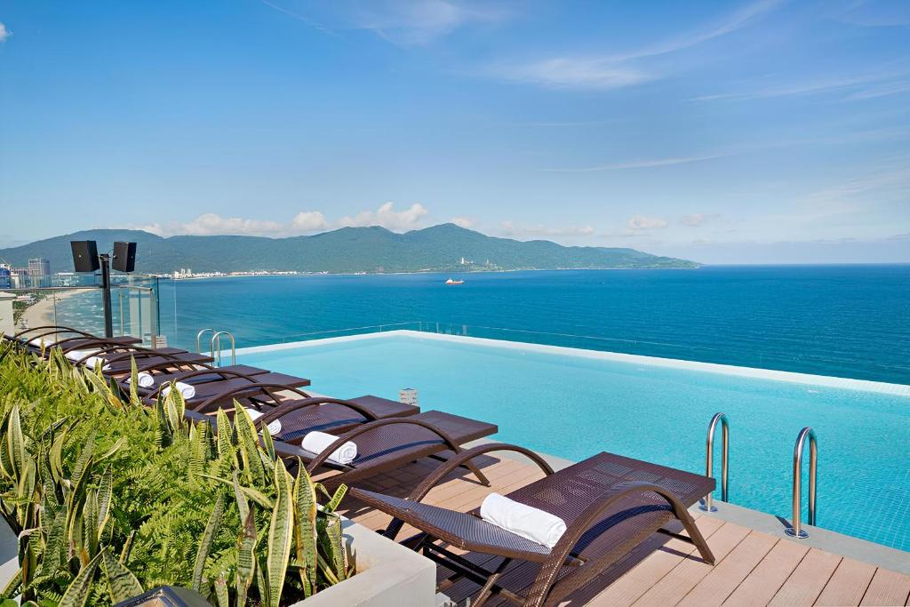 TMS Luxury Codotel Quy Nhơn – Ban Công Trực Diện Biển, Có Bếp