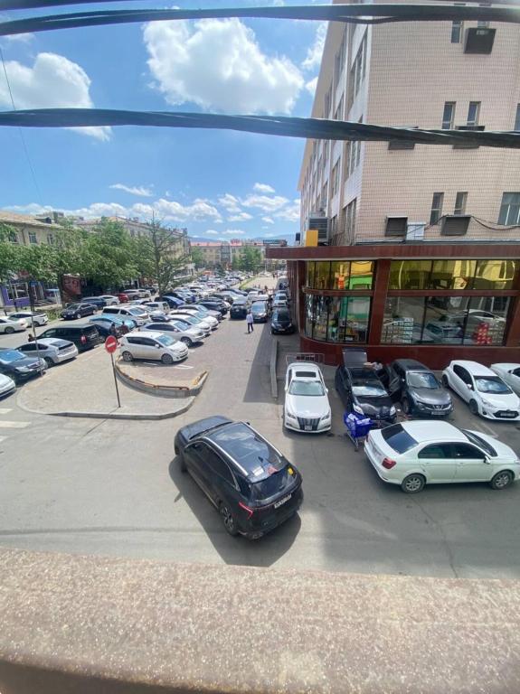 All in 1 entire studio apartment next 2 state department store, Ulánbátar