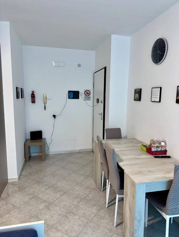 Antonio's Home - 2