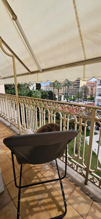 Appartement 2 pieces centre Menton jardin Bioves 4 nuits minimum - 2