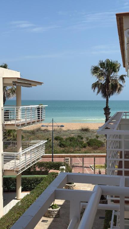 Fantástico apartamento con vistas al mar - 1