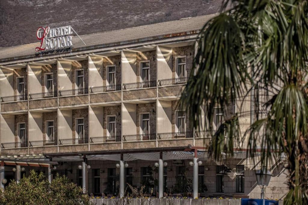 Hotel Leotar - 1