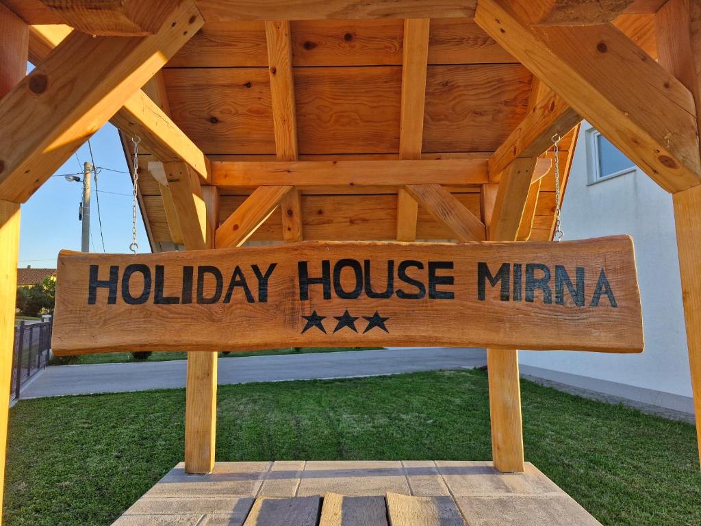 Kuća za odmor Mirna, Gospić