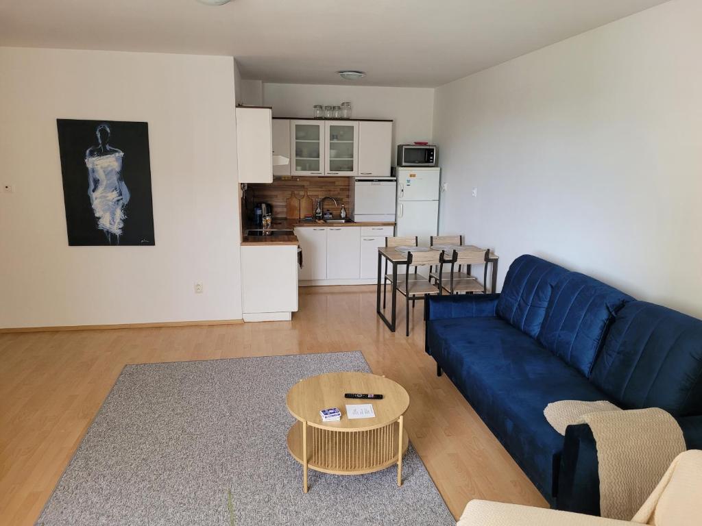 Neva Trnava 2, Trnava