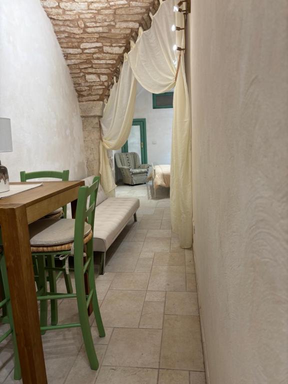 17 per 2, Martina Franca