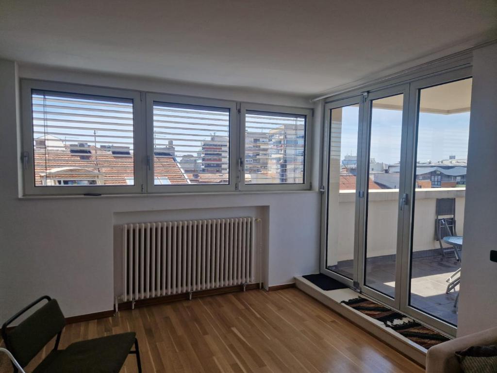 Blue Sky Belgrade - 3