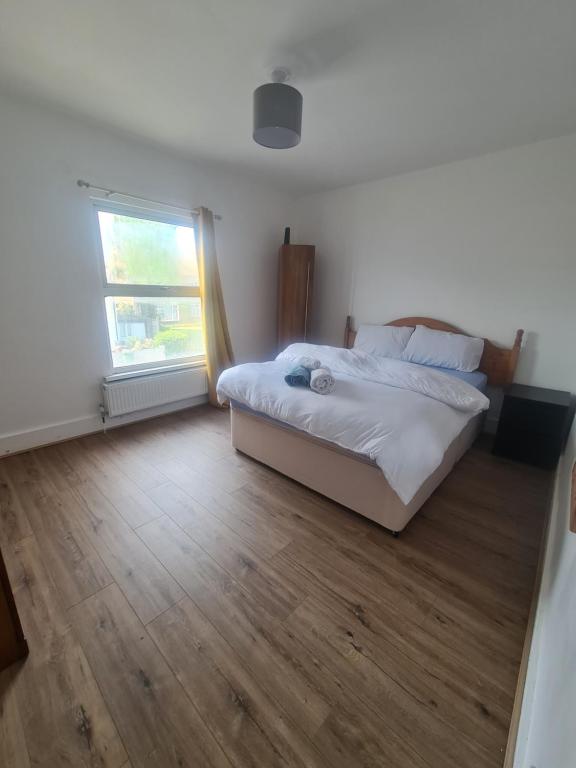 The Oaks, Grays Thurrock