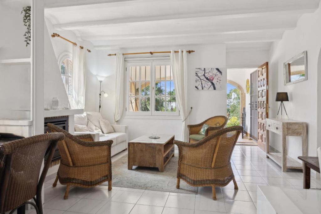 Nuestra Casa - 3