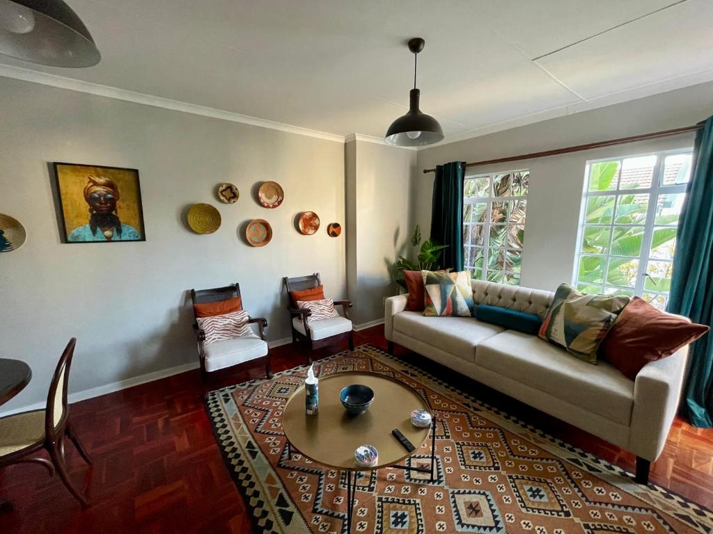 Twenty One on Trend - Magaliessig, Sandton