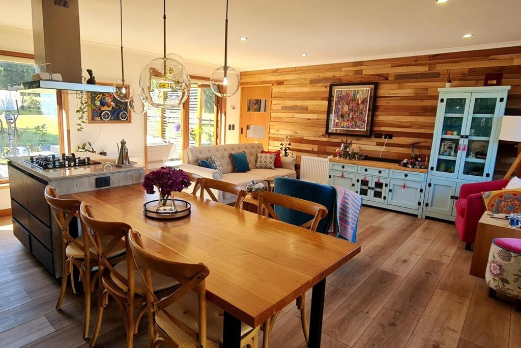 Casa con vista al Lago y Volcan JW - 1