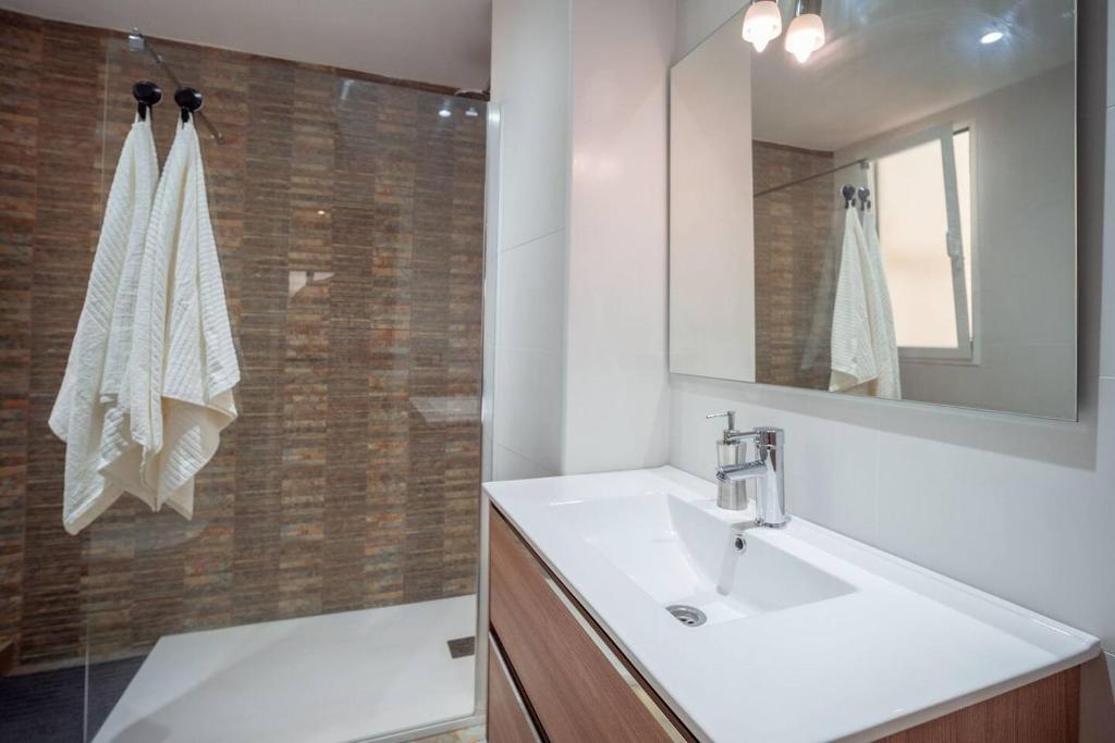 El Pilar Luxury Suites By VALENCIAFLATS EU - 5